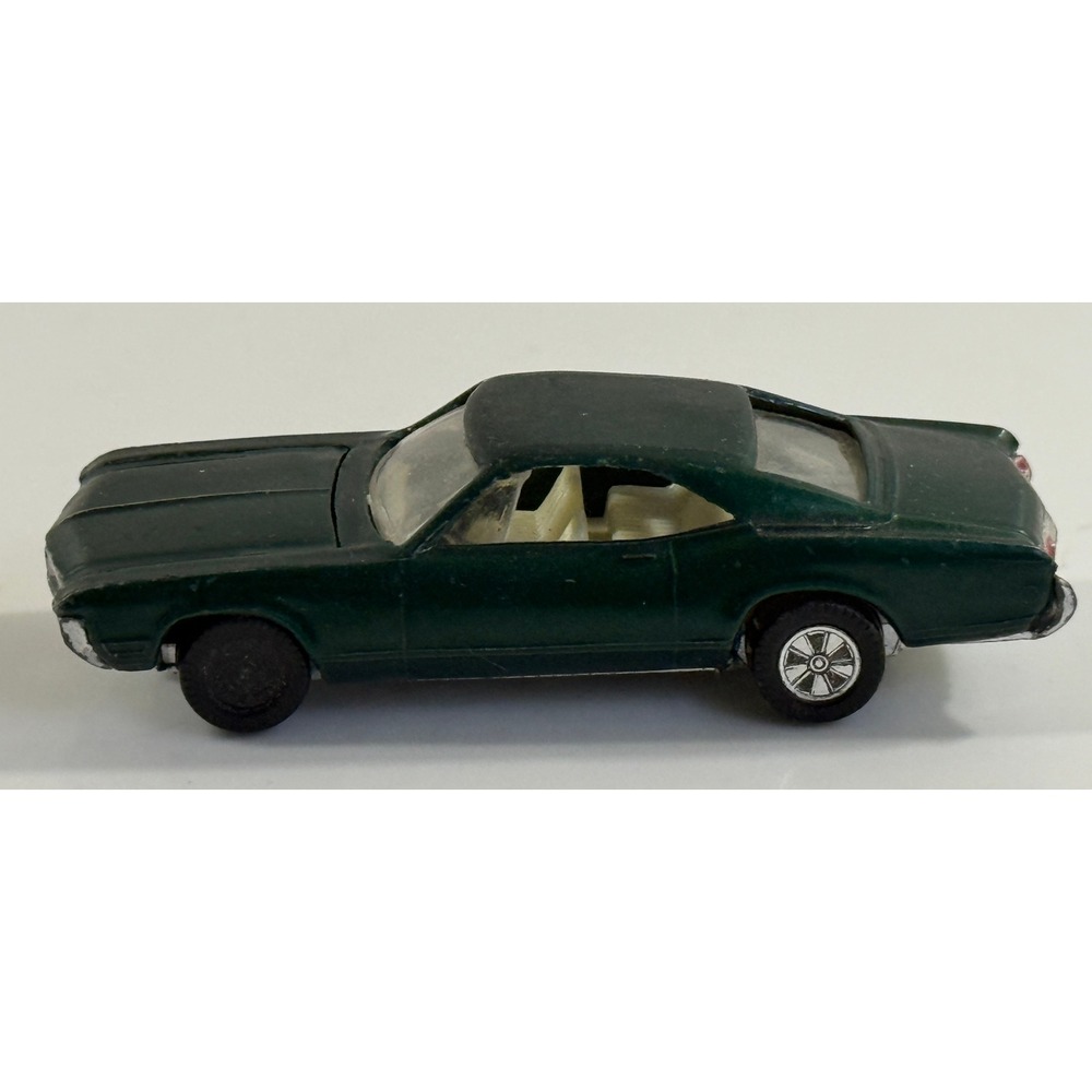 Buick Riviera 9106 Diecast Car Kids 1:64 Green Vintage Opening Hood Hong Kong